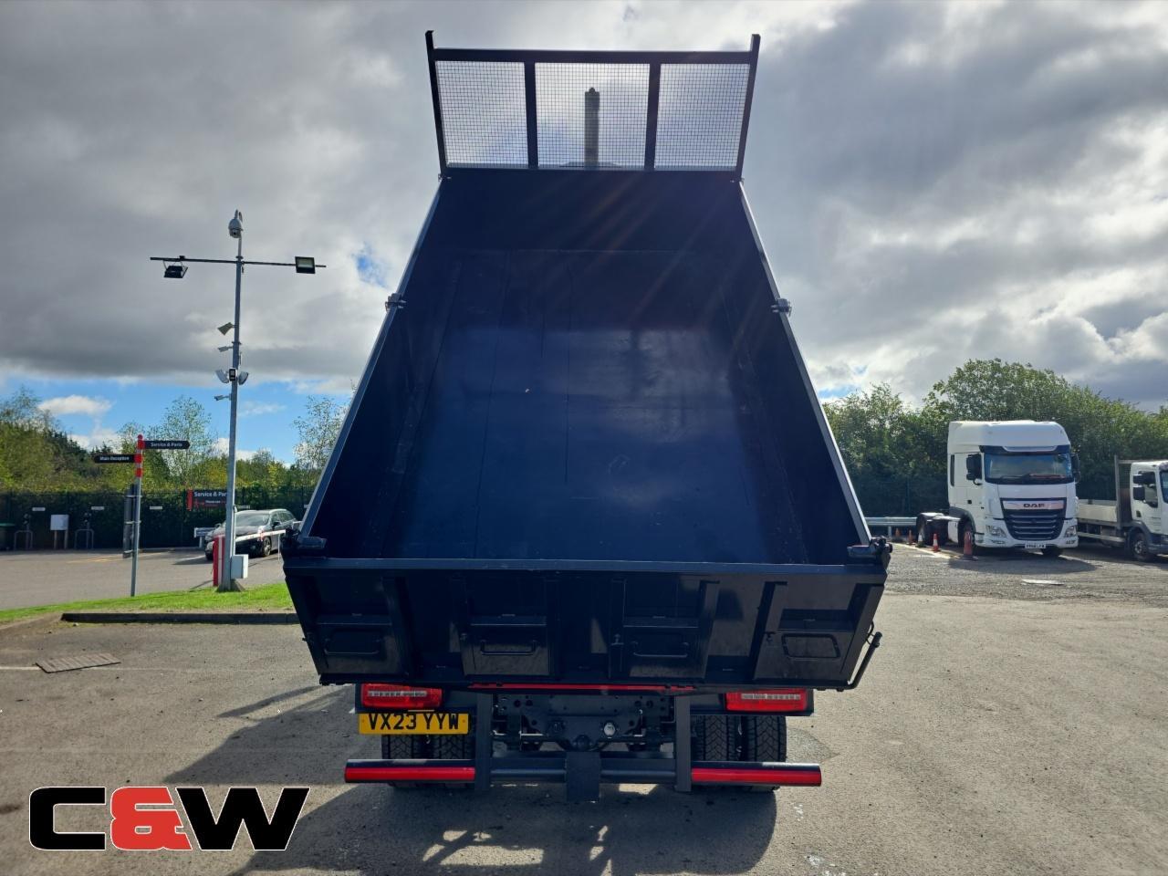 Vehicle image 20